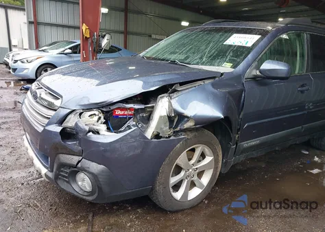 2013 Subaru Outback 2.5I Limited z USA, uszkodzony, nr VIN 4S4BRBKC8D3275326